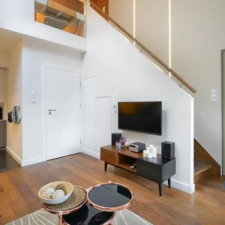 Bagatela Apartment *