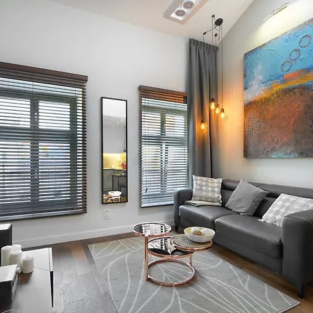 Bagatela Apartment